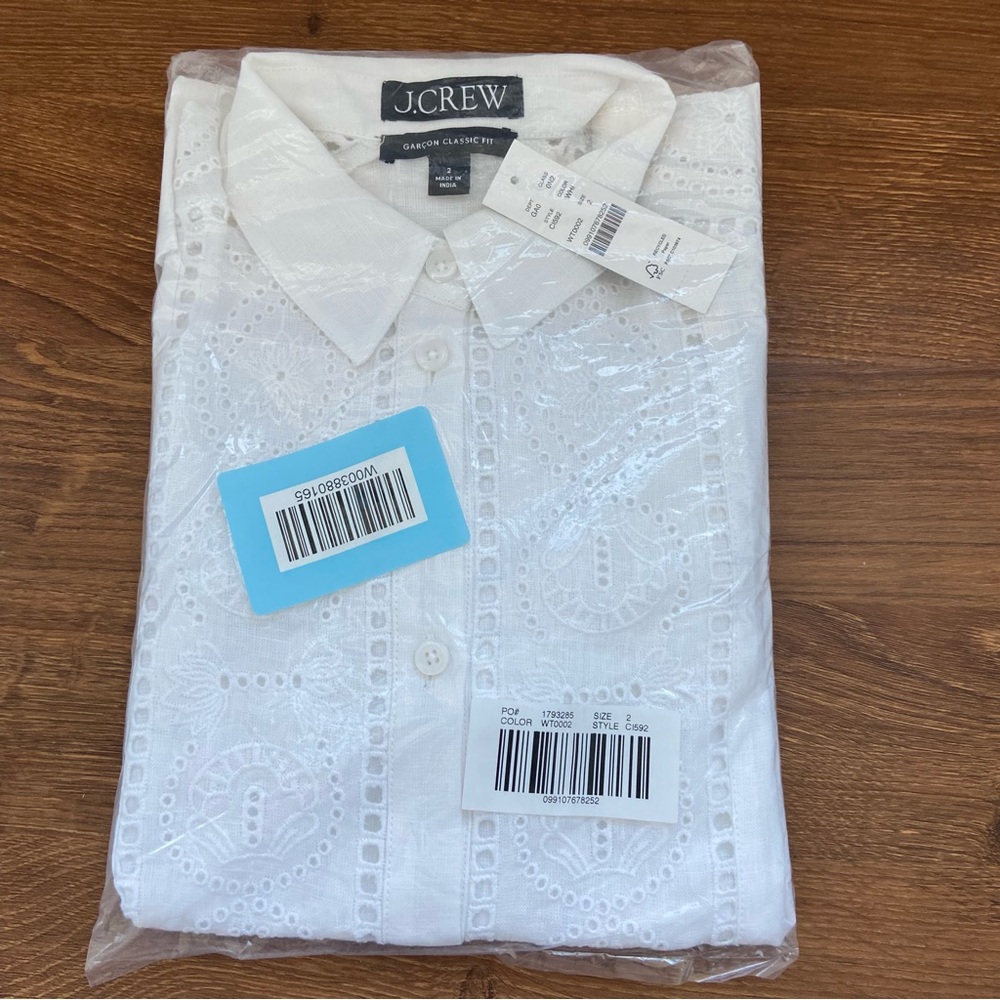 šJ. Crew Linen Shirt GarƧon classic shirt in eyelet linen Size 2 Cl592 2025 NWT - Picture 8 of 11